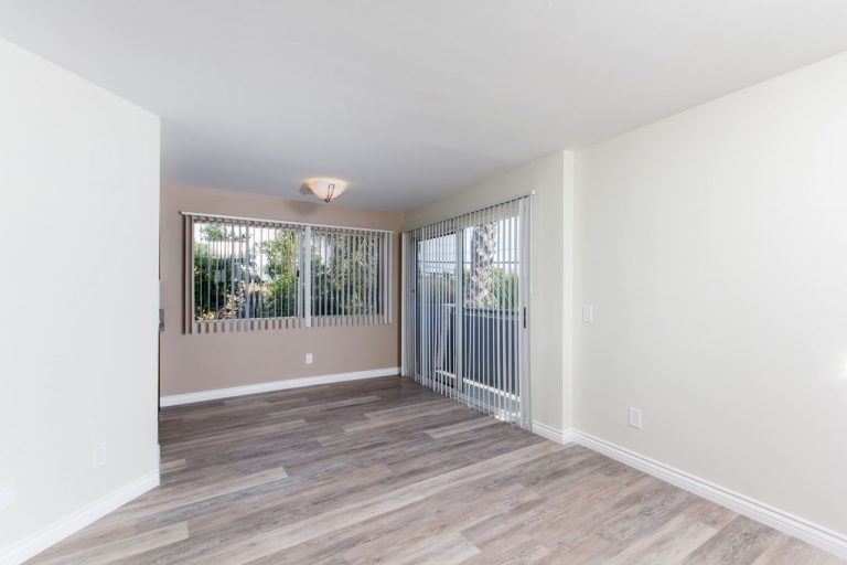 Forty6Twenty Apartments - Gallery 5