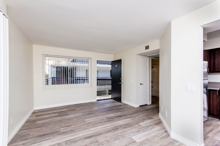 Forty6Twenty Apartments - Gallery 6